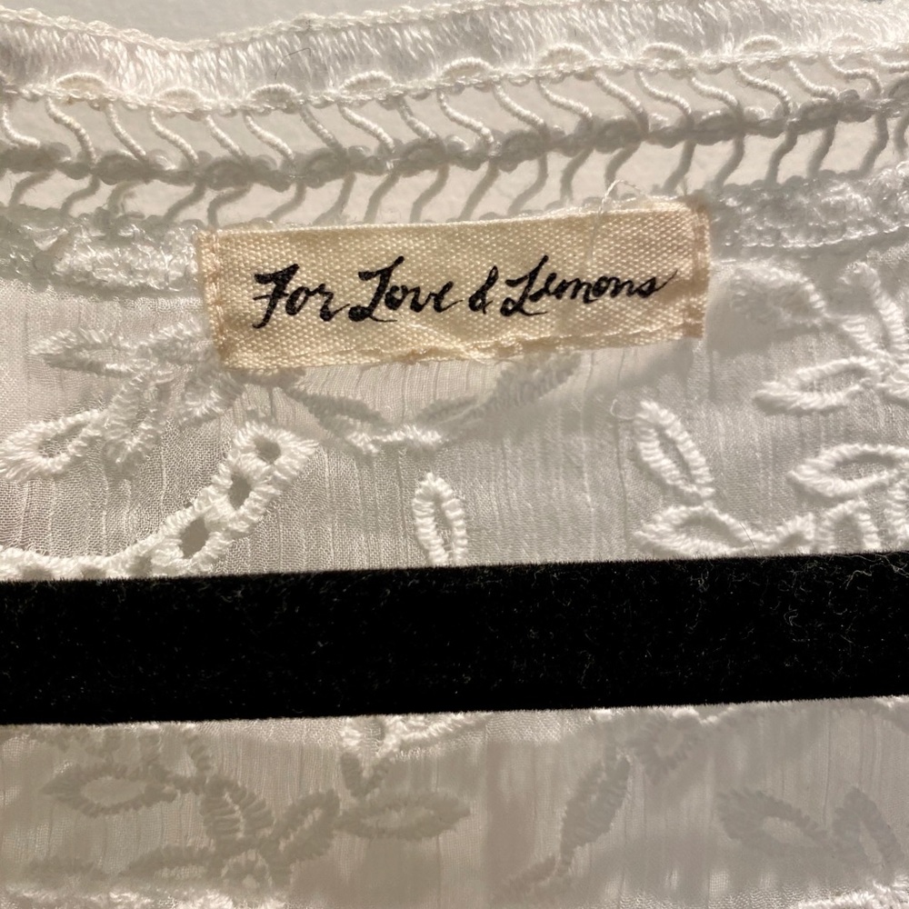 ๐FOR LOVE & LEMONS LACE DRESS๐ - Picture 3 of 4